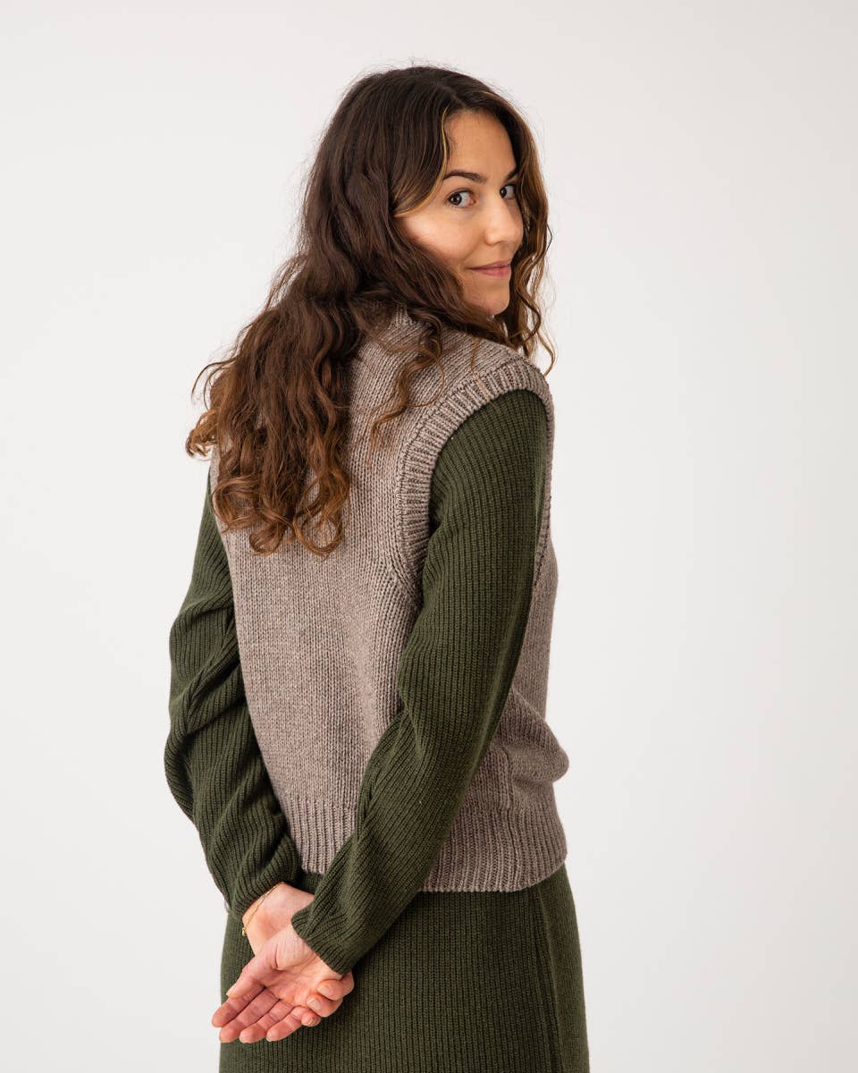 Slipover Knit Vest - Hare