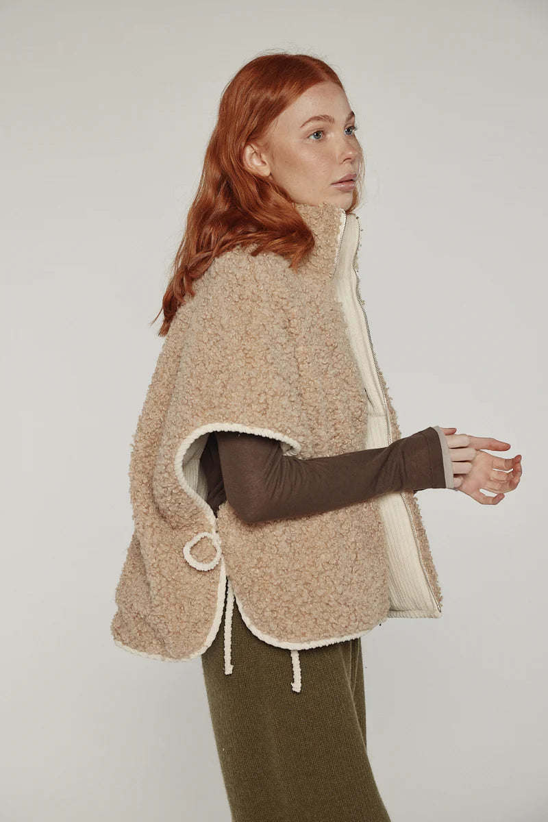 Reversible High-Neck Vest