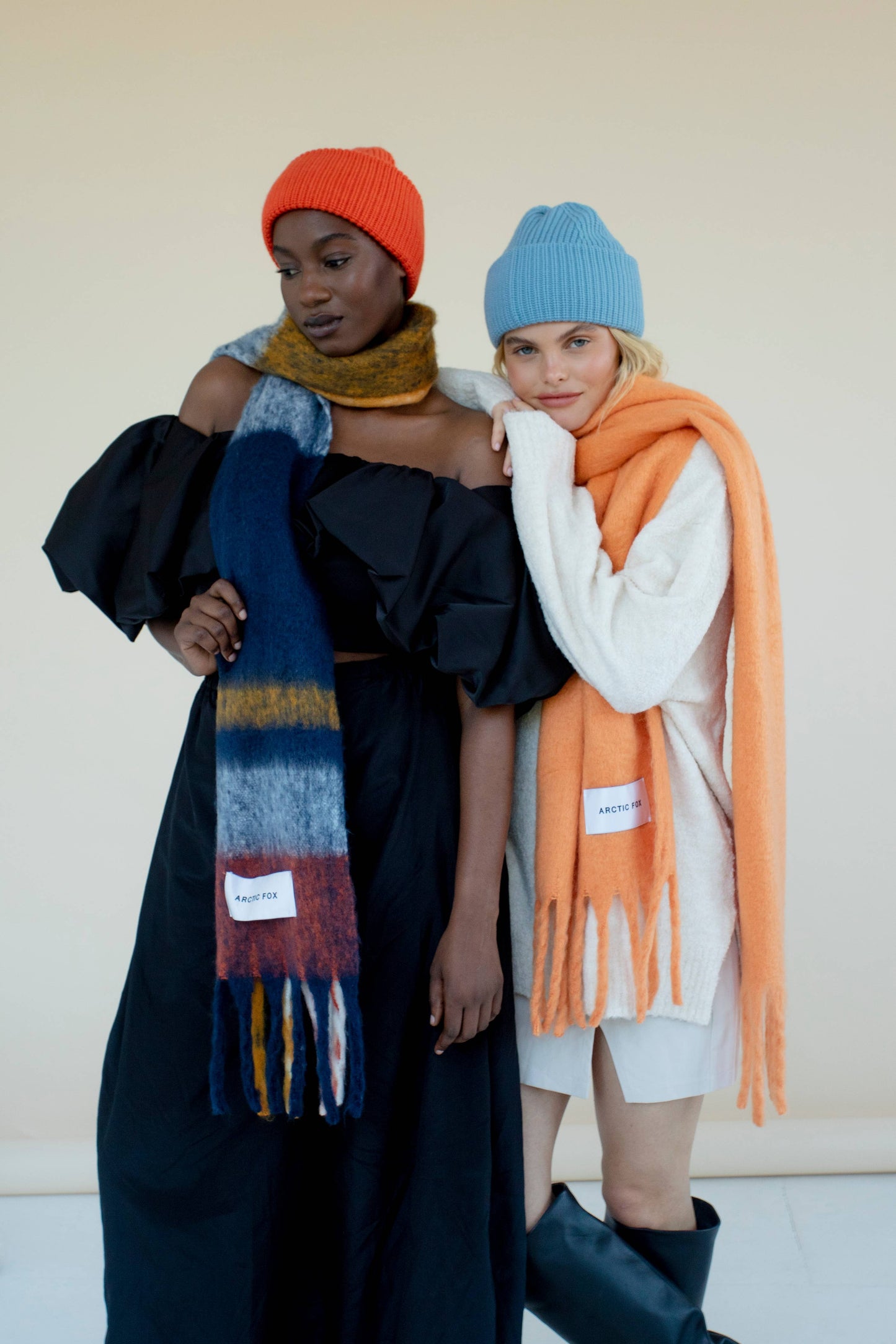 The Stockholm Scarf - Midnight Summer