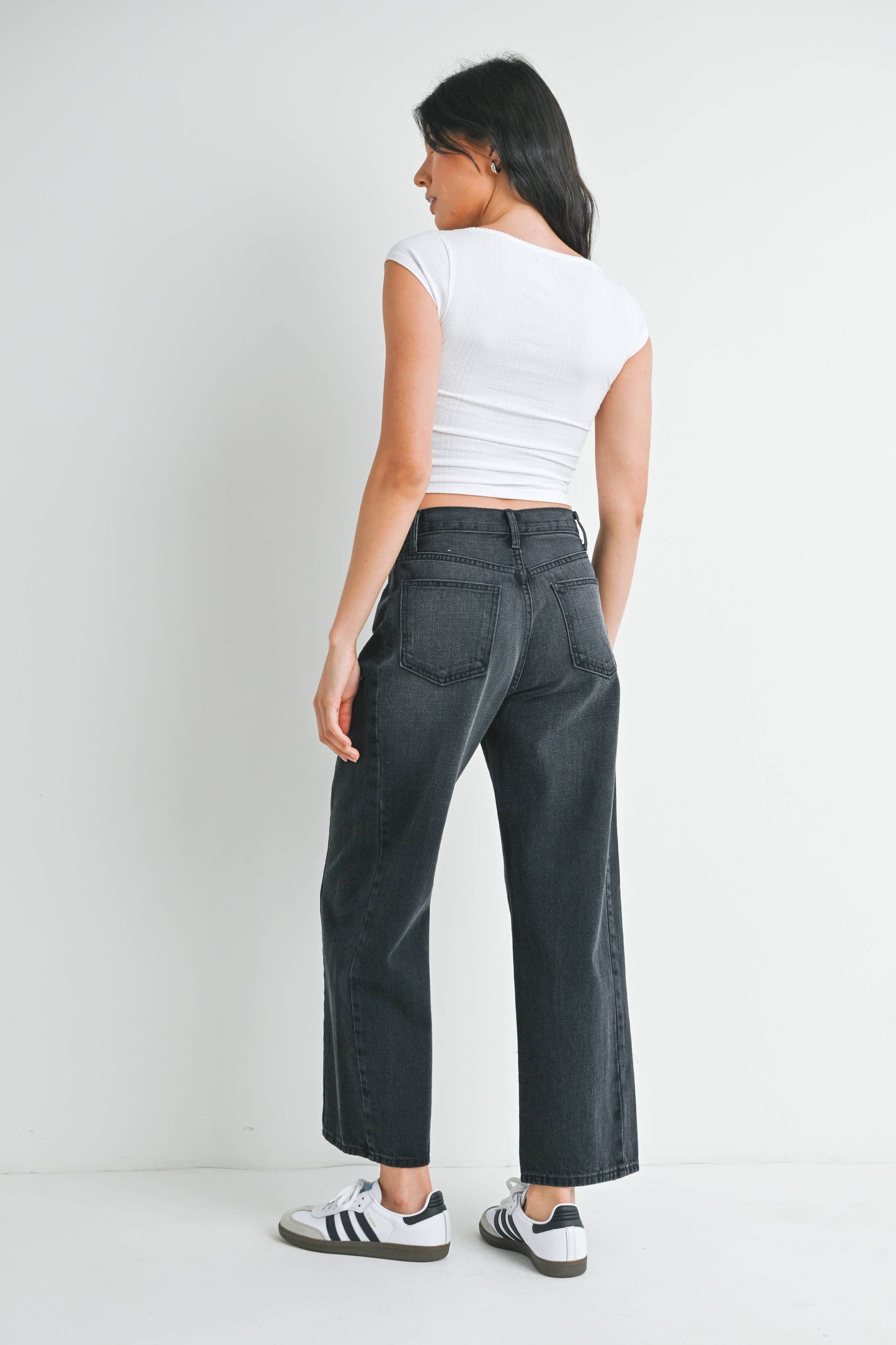 Barrel Jean Twist - Washed Black