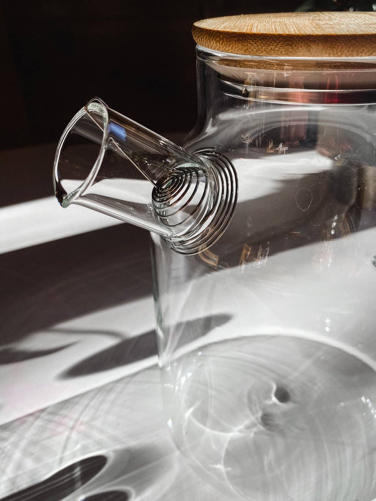 Teapot with Bamboo Lid - 1.8L / 60oz | Borosilicate Glass