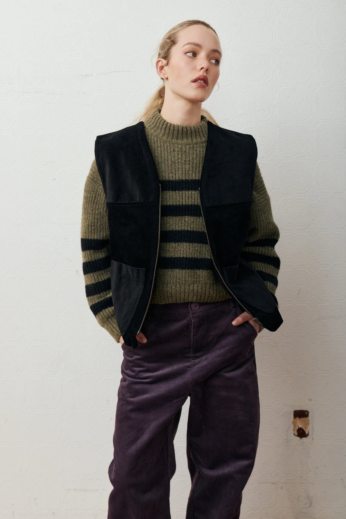 Weasley Sweater - Khaki & Black