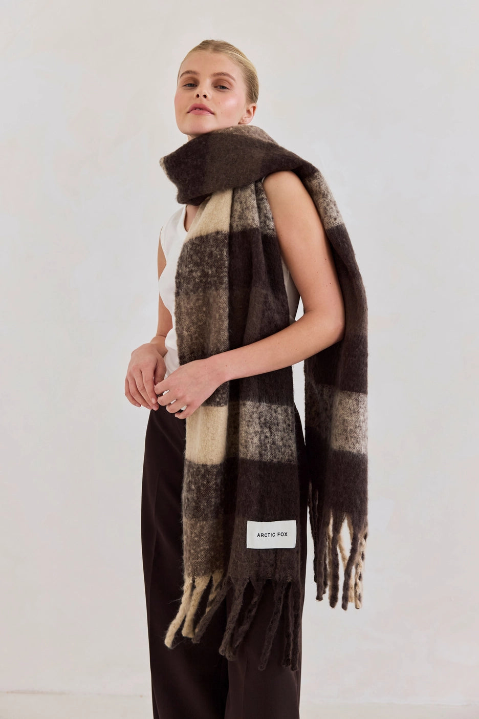 The Reykjavik Scarf - Brown Check