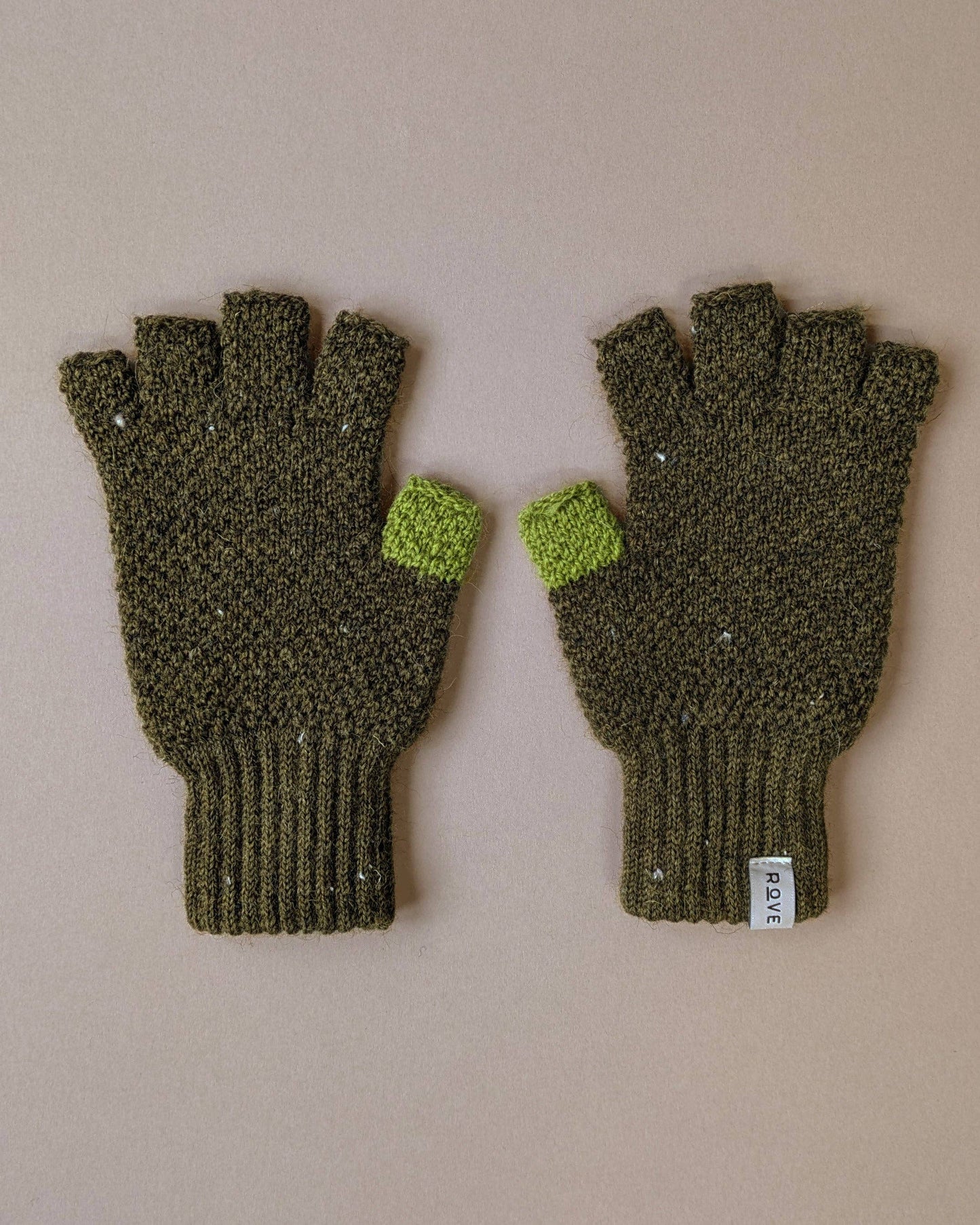 British Wool Fingerless Gloves - Khaki Nepp