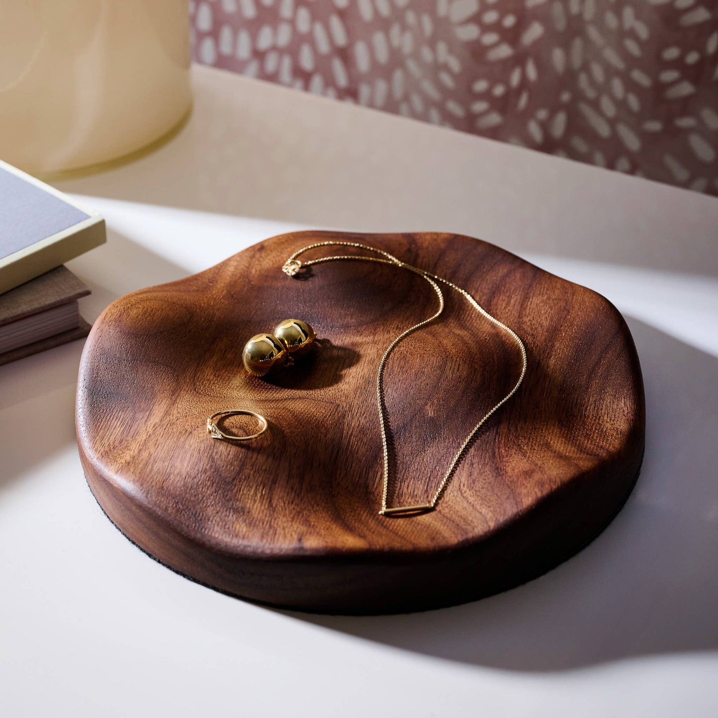 TOPO Round Tray - Walnut