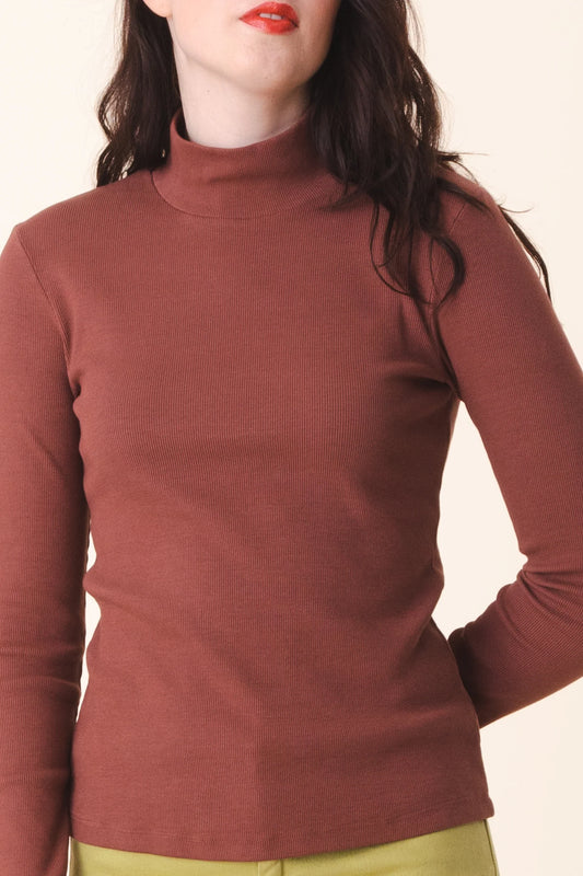 L/S Mockneck - Redwood