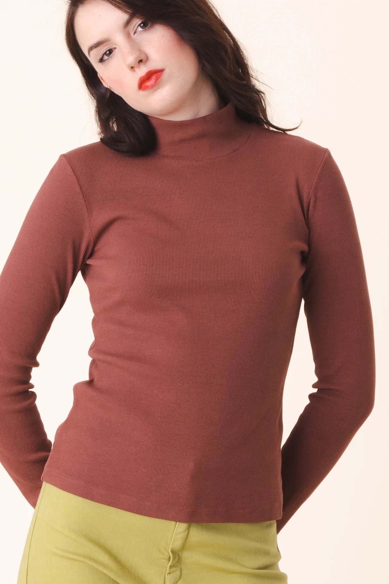L/S Mockneck - Redwood