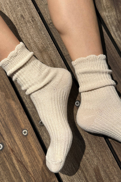 Linen Scallop Socks - Multiple Colors