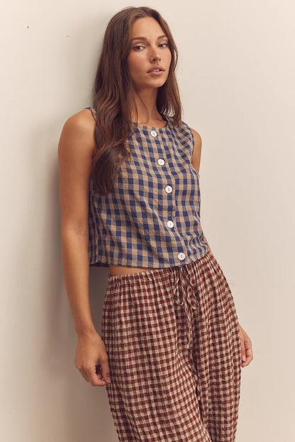 Cotton Gingham Sleeveless Button-Down Top