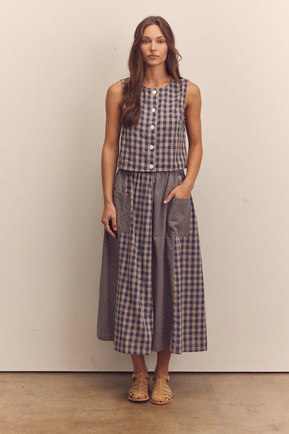 Cotton Gingham Sleeveless Button-Down Top