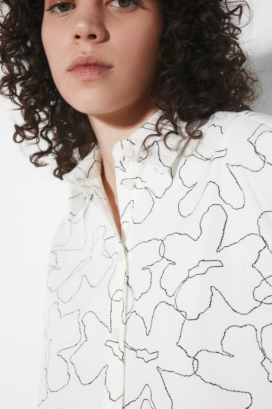 Brit Shirt - Flowers