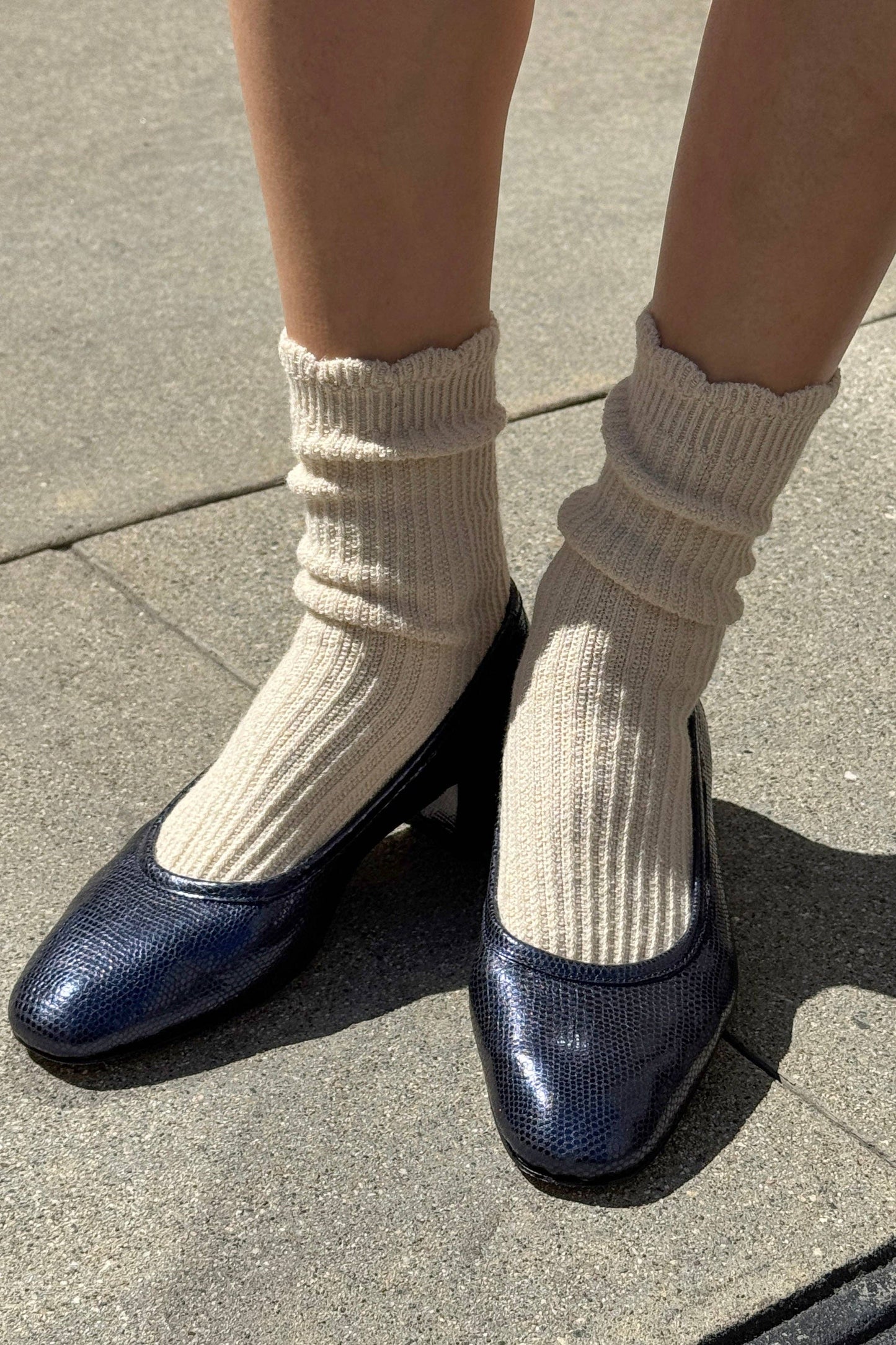 Linen Scallop Socks - Multiple Colors