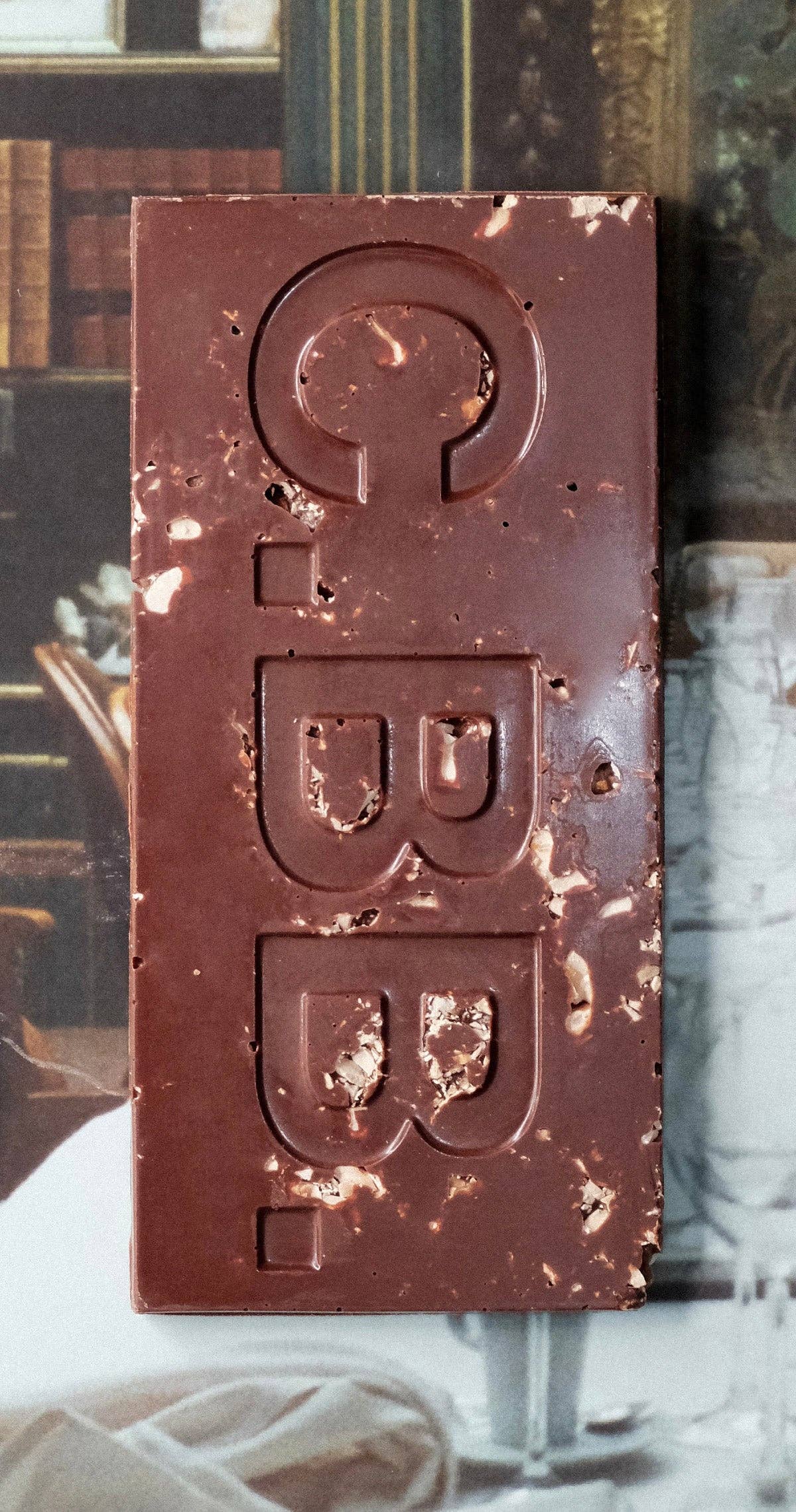 Casa Bosques Chocolate: HAZELNUT BUTTER 74%