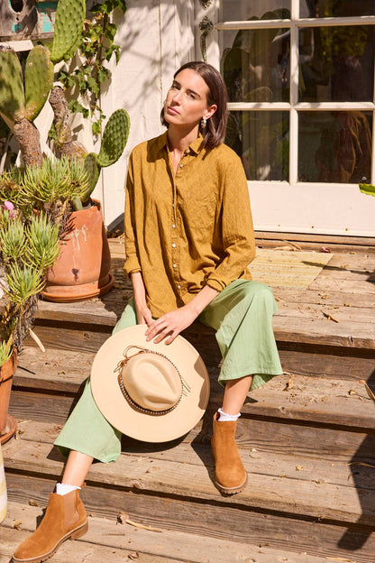 Good Boyfriend Shirt - Sunflower Overdye Honeycomb