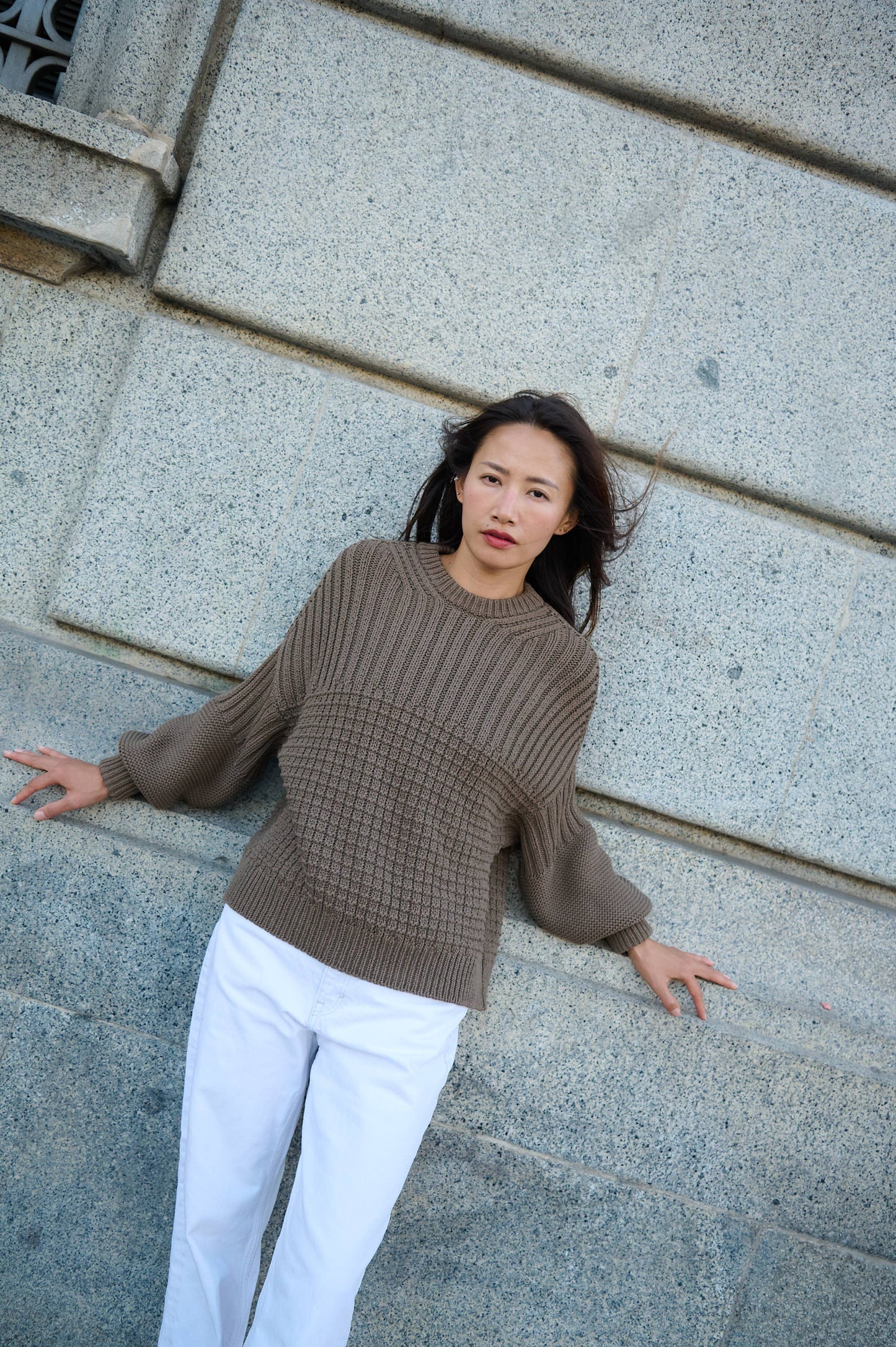 Delčia Organic Cotton Sweater - Earth Brown