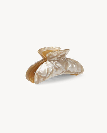 Grande Heirloom Claw - Sand Shell