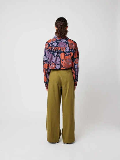 Dahlia Pattern Gathered Shirt