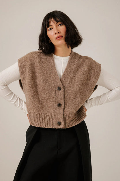 Alpaca Button Down Vest - Dark Fawn