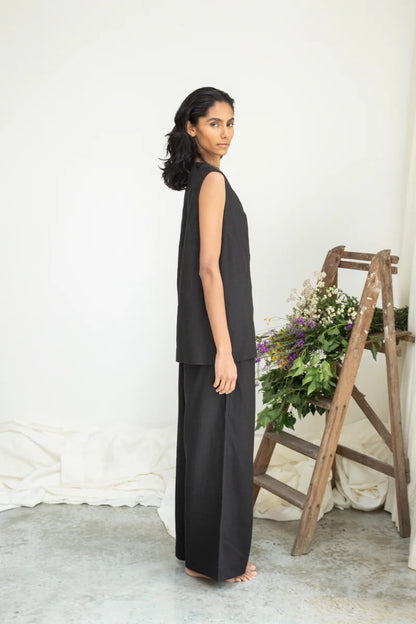 Wren-May Linen Vest - Black
