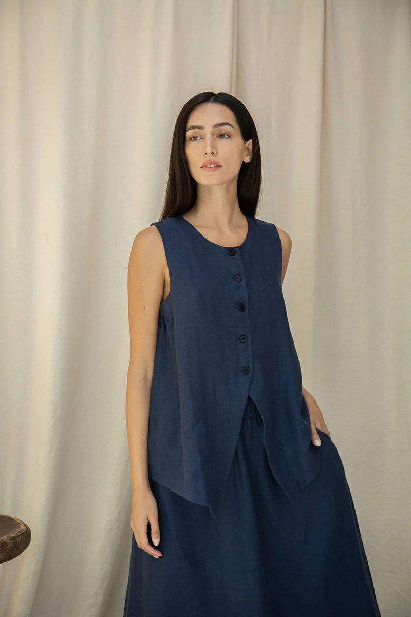 Olivia-May Linen Waistcoat in Midnight