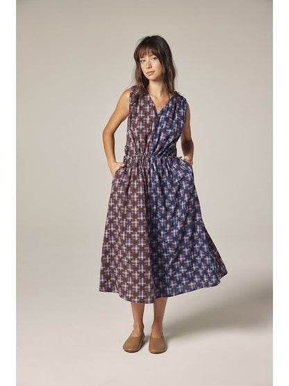 Contrast V-Neck Dress