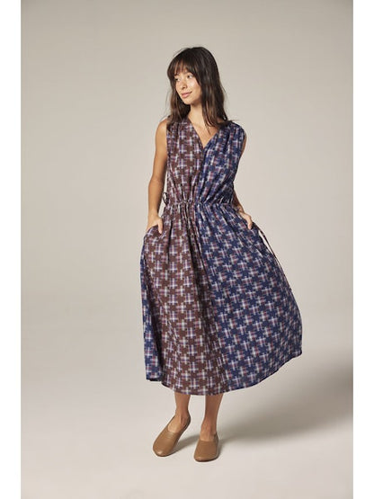 Contrast V-Neck Dress