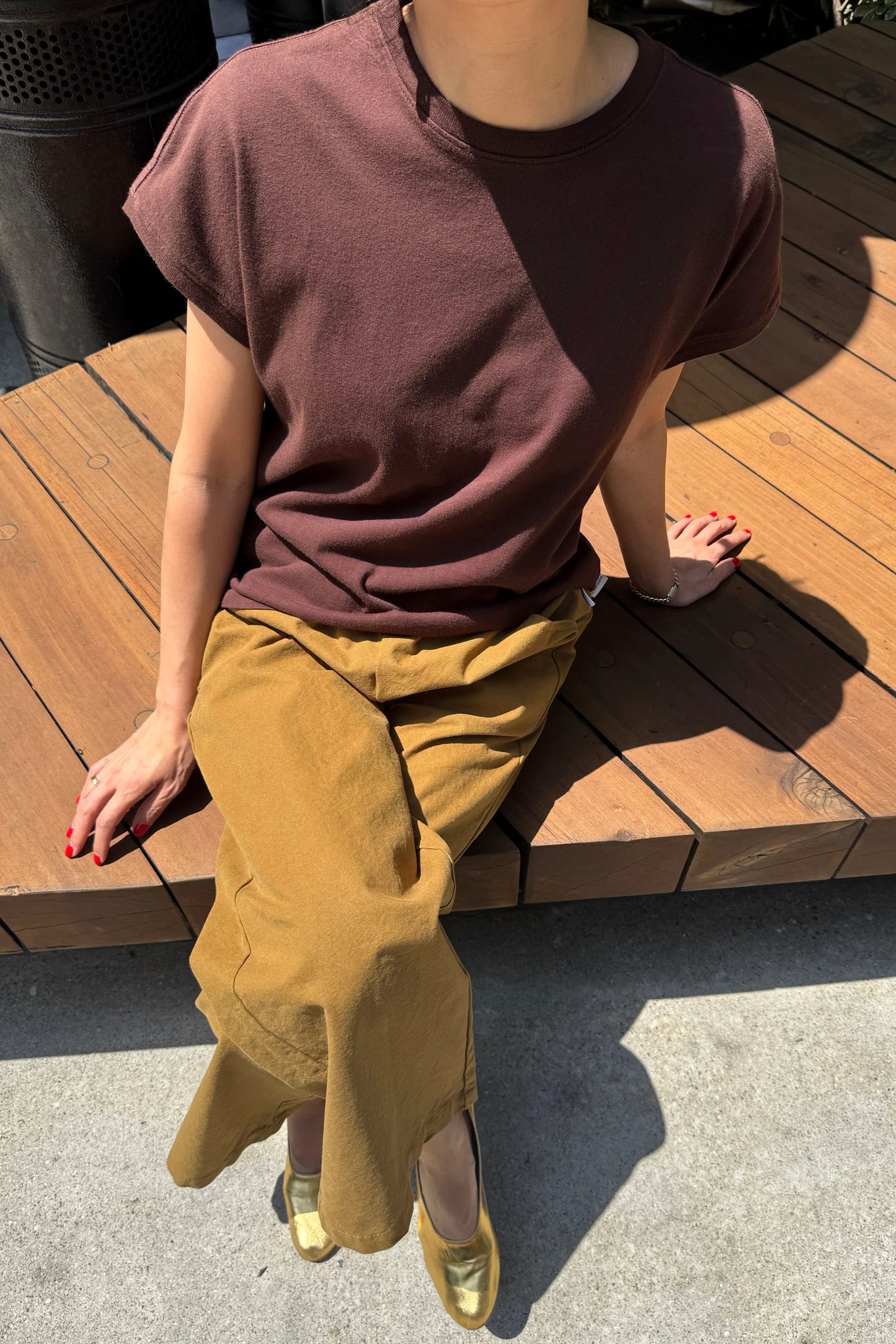 Ease Tee - Dark Cacao