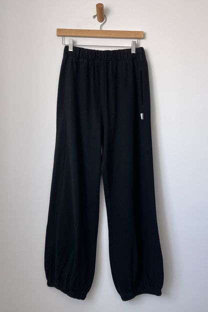 PREORDER Balloon Pants - Black