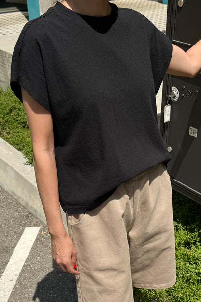 PREORDER Jeanne Tee - Black