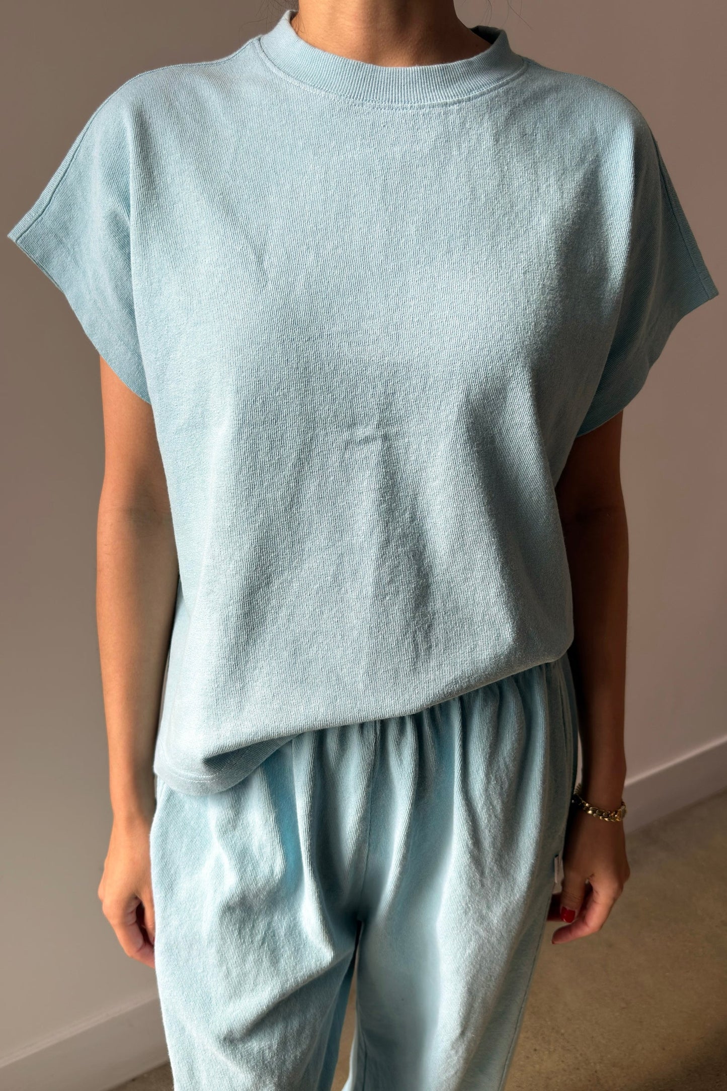 Jeanne Tee - Sky Blue