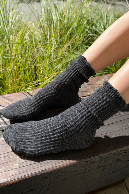 Linen Scallop Socks - Multiple Colors