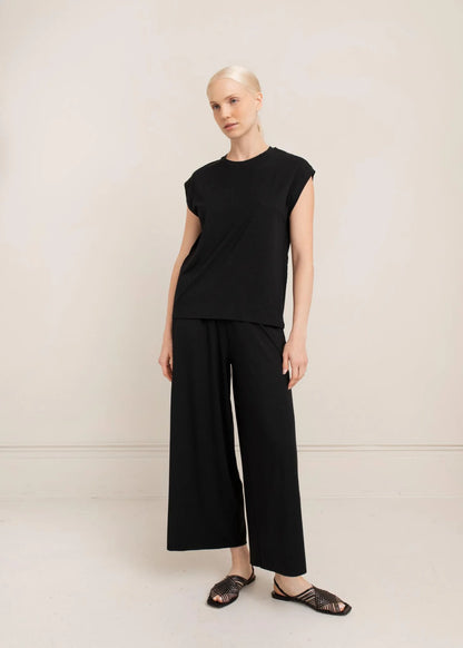Leif Cropped Pant - Black