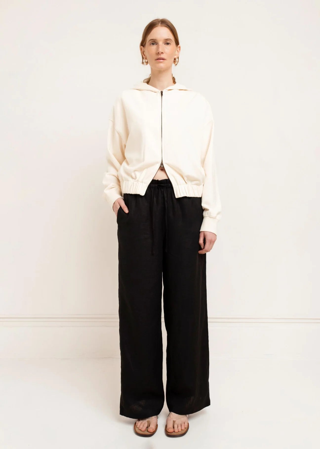 Sadie Pant - Black