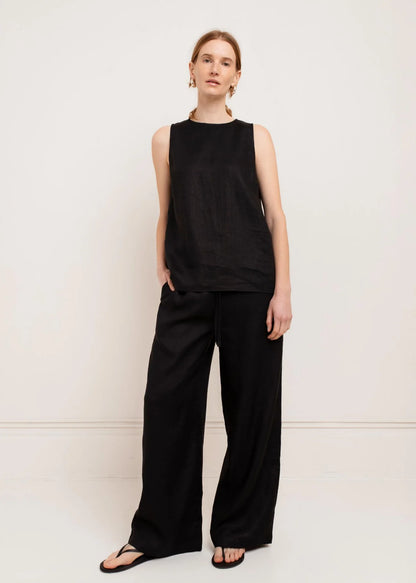 Sadie Pant - Black
