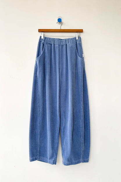 Soft Corduroy Arc Pants - Blue