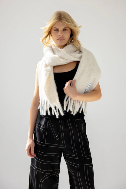 The Reykjavik Scarf with RWS Wool - Natural White