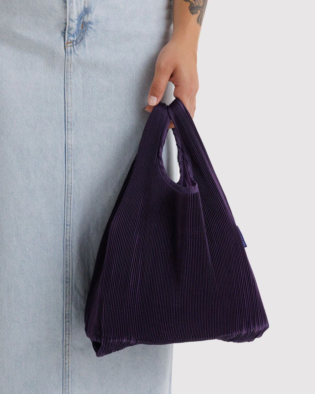 Pleated Baggu - Fig