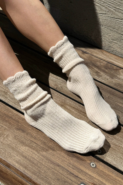 Linen Scallop Socks - Multiple Colors