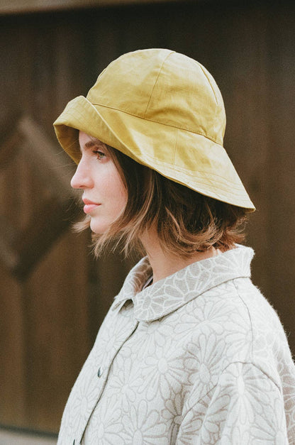 Cirrus Rain Hat in Pollen
