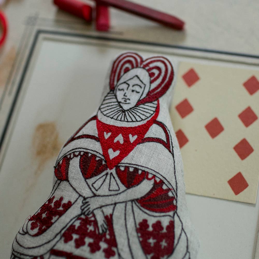 The Red Queen - Cotton Token