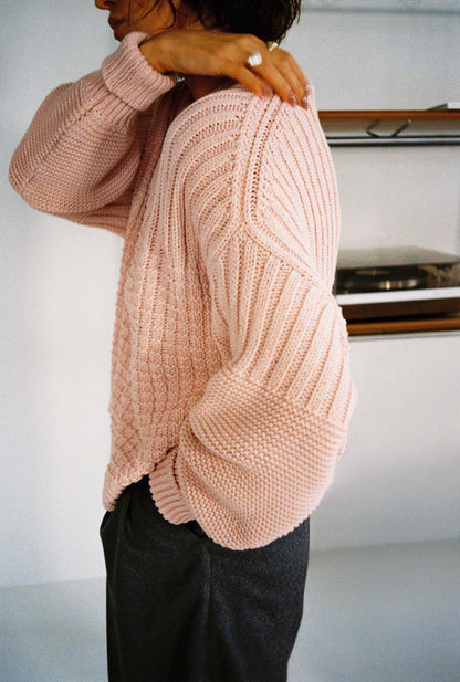 Delčia Organic Cotton Sweater - Dusty Pink