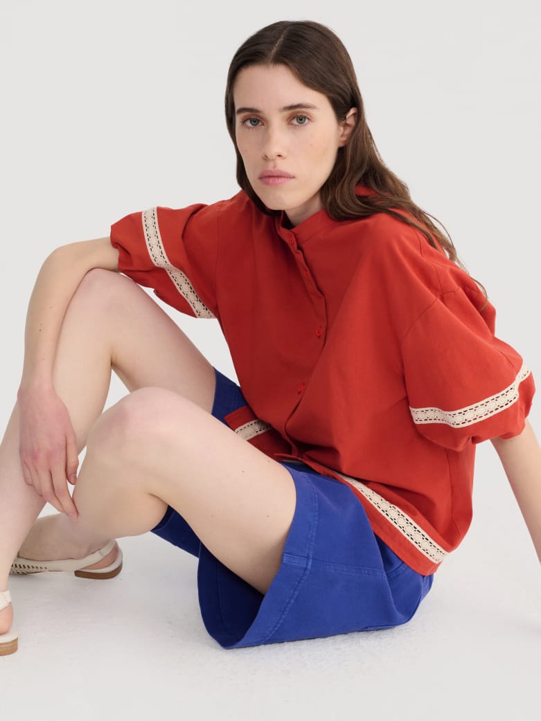 Contrast-Trim Puff Sleeve Shirt