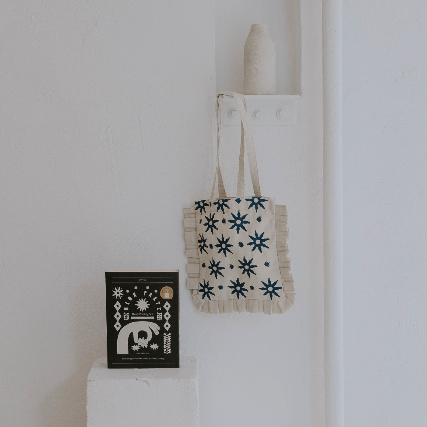 Block Printing Kit - Fern Ruffle Tote