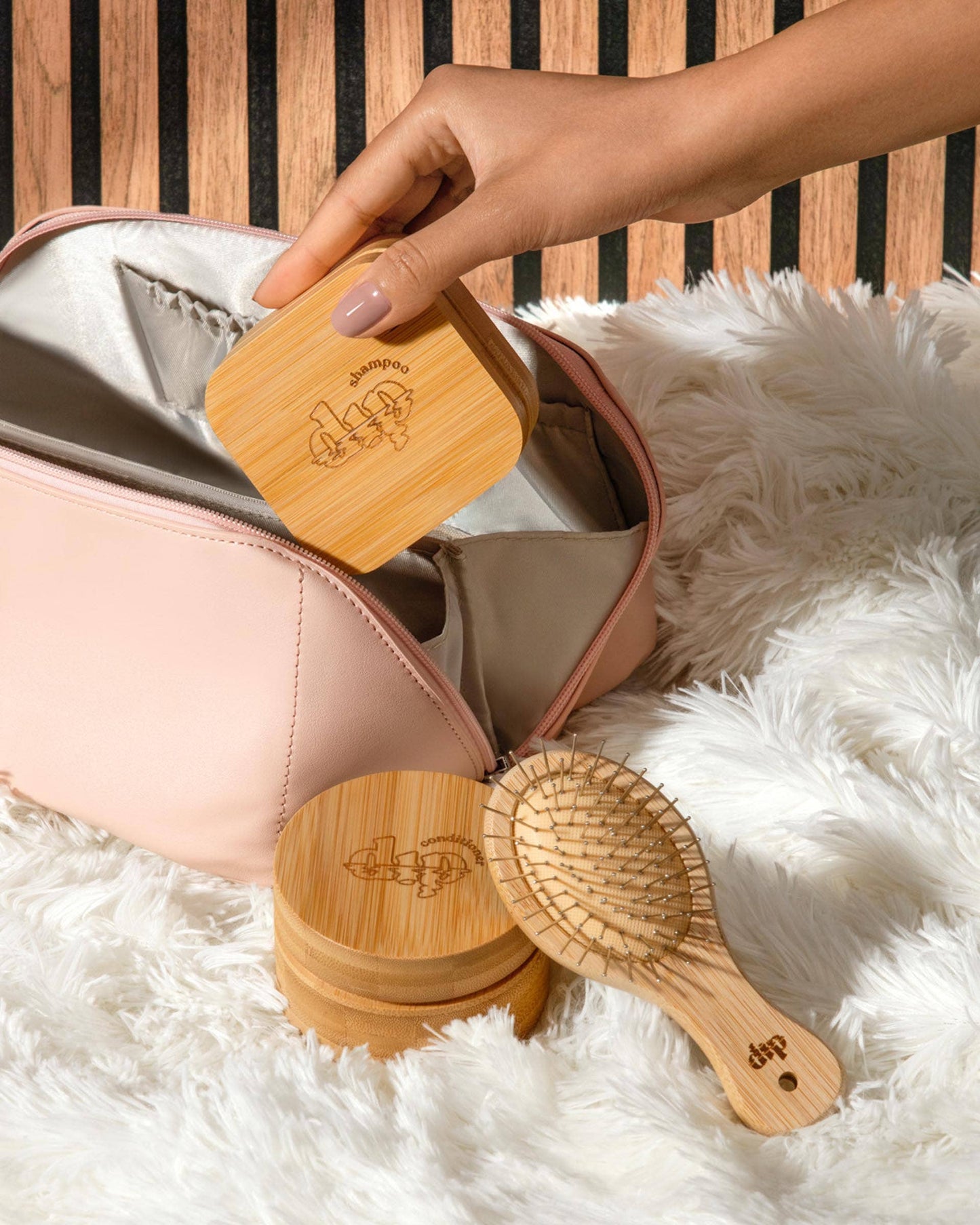 dip - Large Travel Case with Coaster